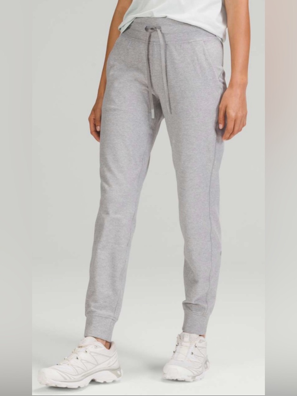 Ready to Rulu joggers in heathered  raceway grey like new never worn